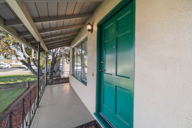 Photo - 316 Cupertino Way