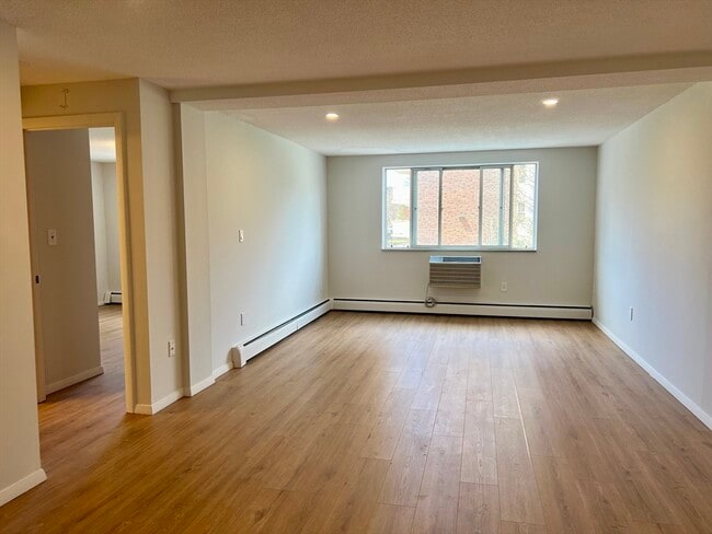 Photo - 287 Harvard St Unit 22