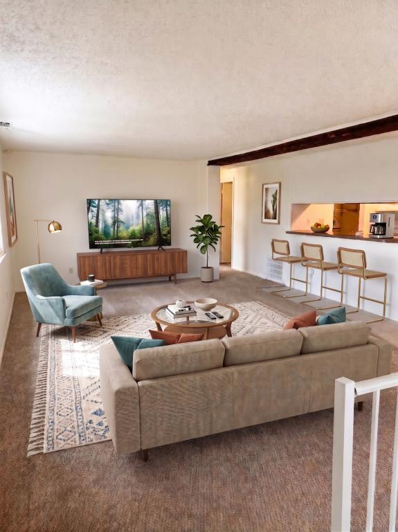 1040 Briar Manor