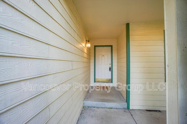 Photo - 6416 NE 163rd Ave