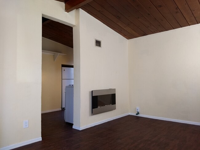 Photo - 5013 Williams Ave Unit 5013