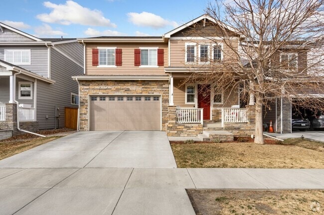 Building Photo - Beautiful 3 Bed 2.5 Bath House in NE Fort ...