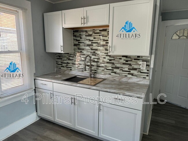 Photo - 1115 W 150th St Unidad 2nd Floor