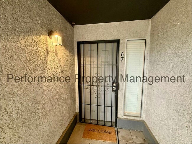 Building Photo - Cute 1 Bed/1 Bath Condo in SW Bakersfield w/ RBP & $0 Deposit Option