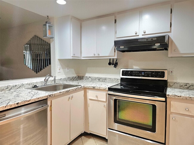 Photo - 1460 NW 80th Ave Unit 101