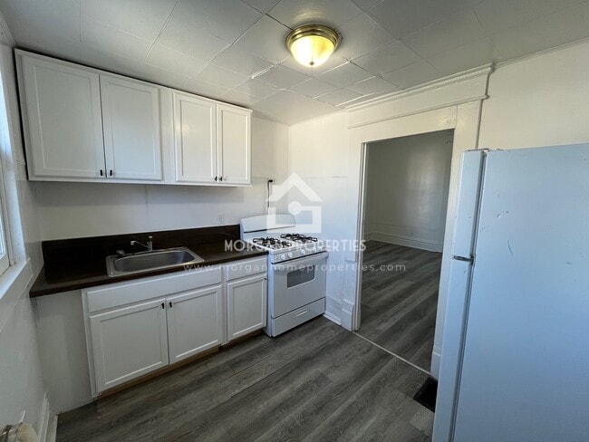 Photo - 211 N 17th St Unit 2