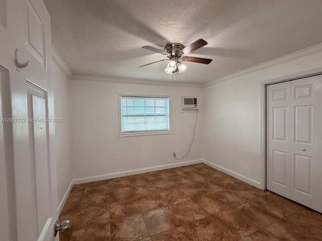 7000 SW 23rd St Unit 42