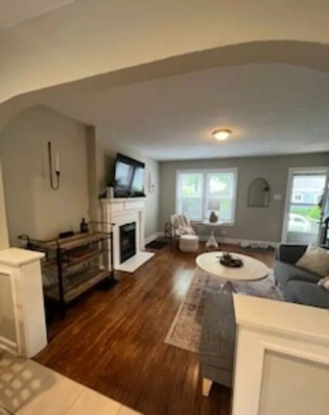 Photo - Thornwood Place 1253-1259 Unit 1259