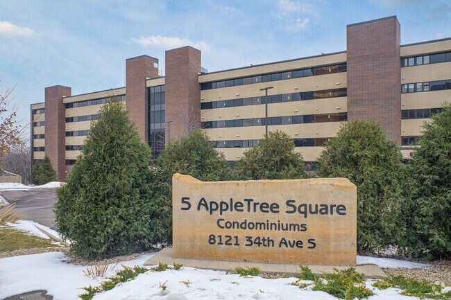 Photo - Appletree Condominiums