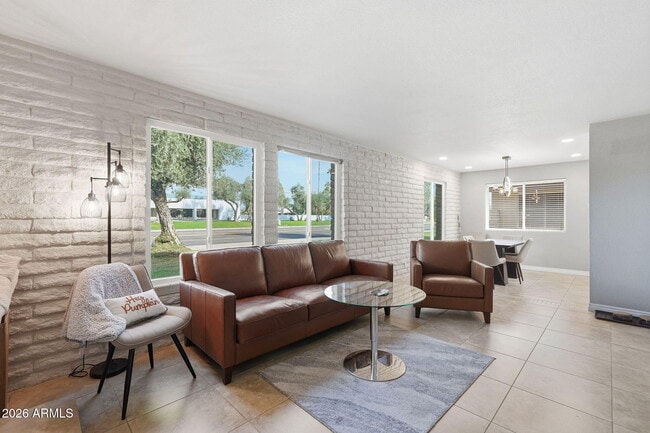 Photo - 2015 E Southern Ave