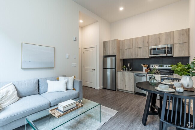1BR, 1BA - 437SF