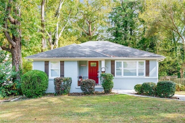 Photo - 2046 Settle Cir SE