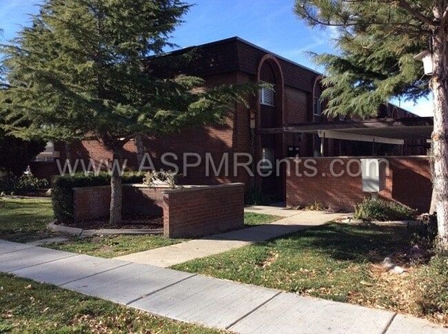 Building Photo - 3062 S 300 E Rental