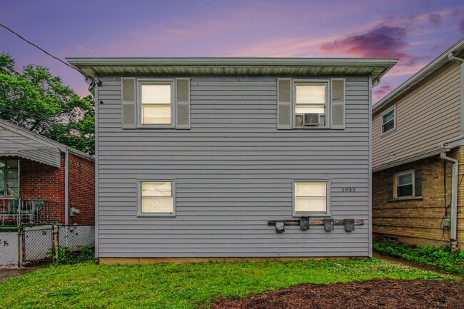 Building Photo - 1932 Truitt Ave Unit 1932 Truitt #1