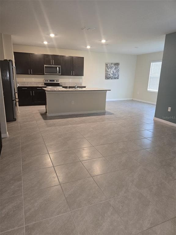 Photo - 396 Hickory Course Radial