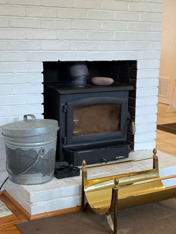 Photo - 407 Calvin Ln