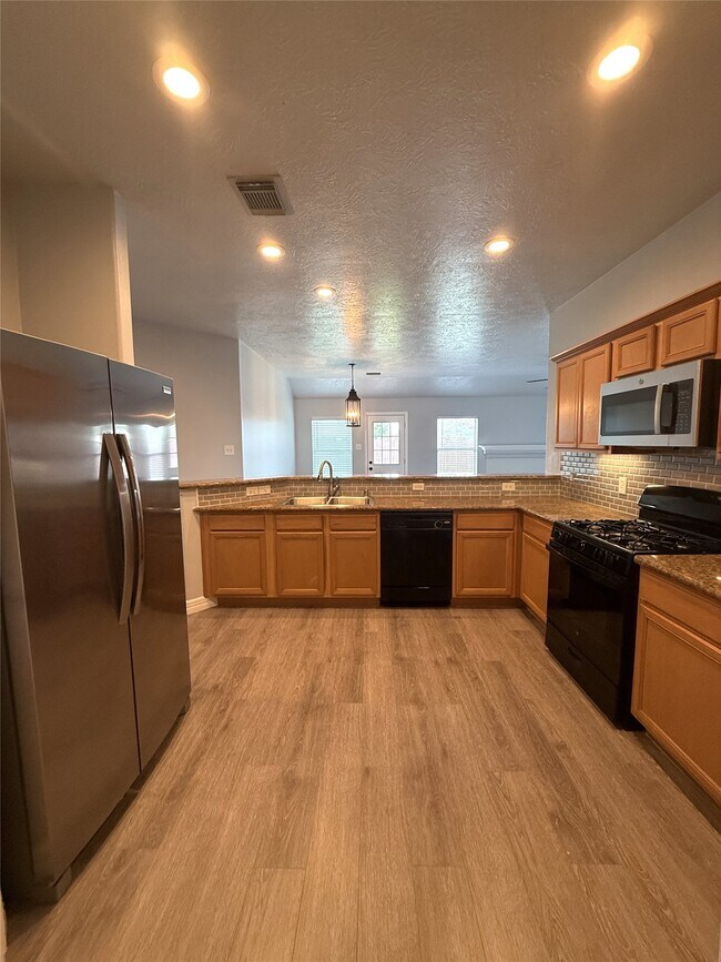 Photo - 850 Saltcreek Bend Ln