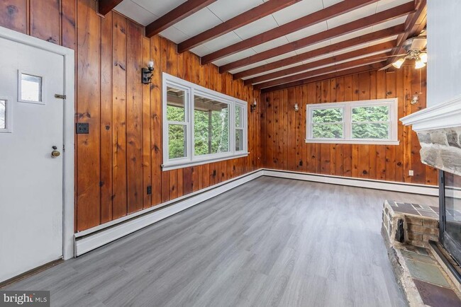 Photo - 226 Thies Rd