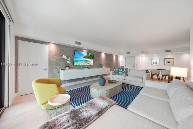 Building Photo - 1111 Crandon Blvd Unit A1105