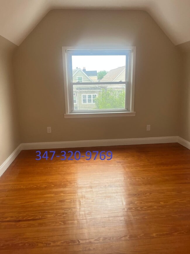 Photo - 97 W 54th St Unidad 1