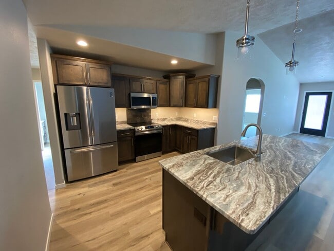 Photo - Twin Home