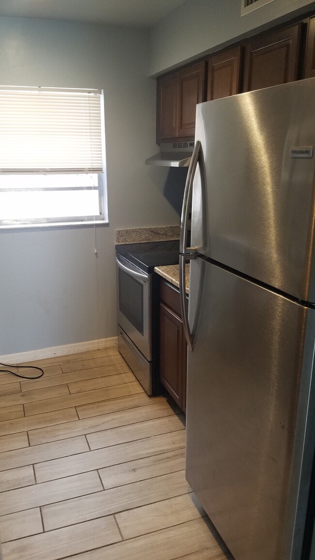 Photo - Bayside Villas Apartments