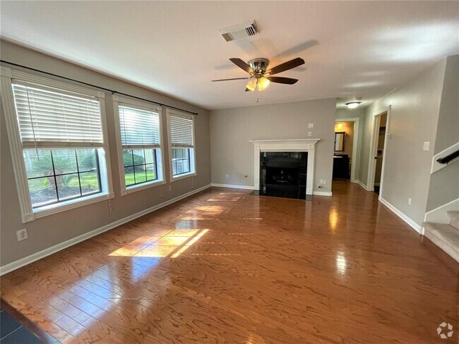 Building Photo - 16002 Speyburn Ct Rental