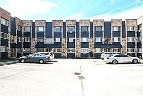 Building Photo - 8655 1/2 W Foster Ave Unit 1N