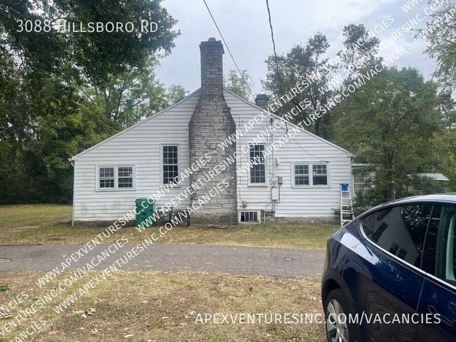 Photo - 3088 Hillsboro Rd