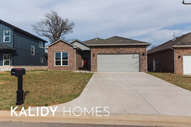 Building Photo - 504 Remington Ave