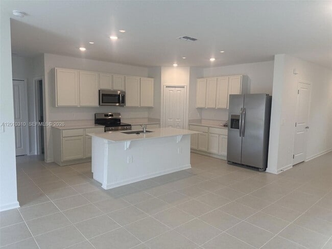 Photo - 5423 Meadow Walk Dr
