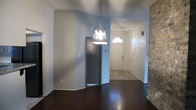 Photo - 2515 Edgedale Dr
