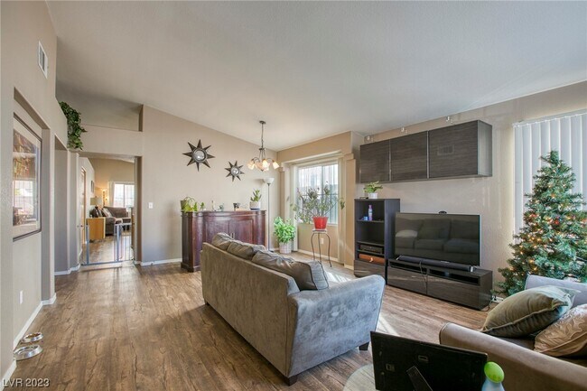 Photo - 7973 W Rainshower Dr