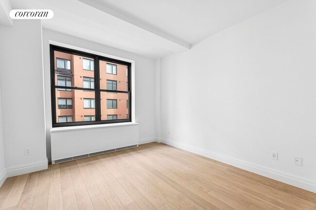 Photo - 720 West End Ave