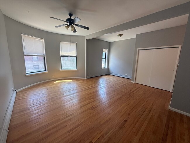 Photo - 368 E 59th St Unit 1