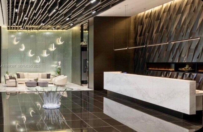 Photo - 851 NE 1st Ave Unit 304