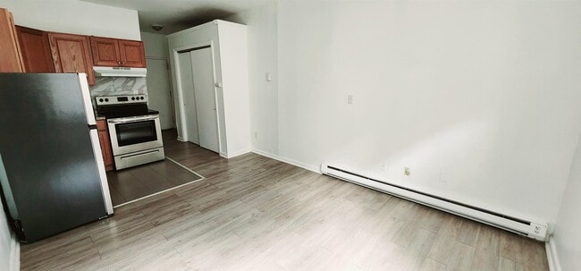 Photo - 589 59th St Unidad A3