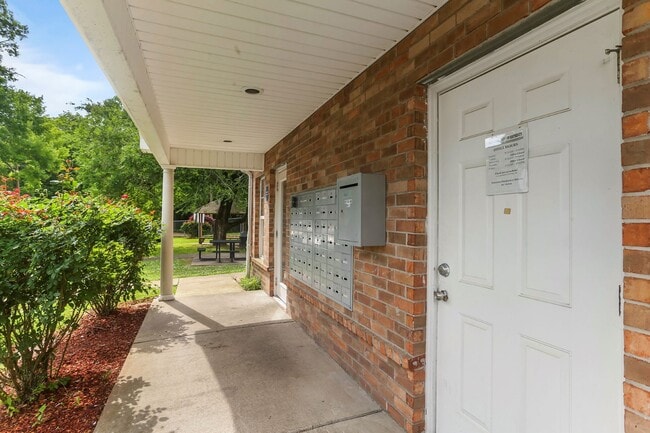 Madison Glen Apartments