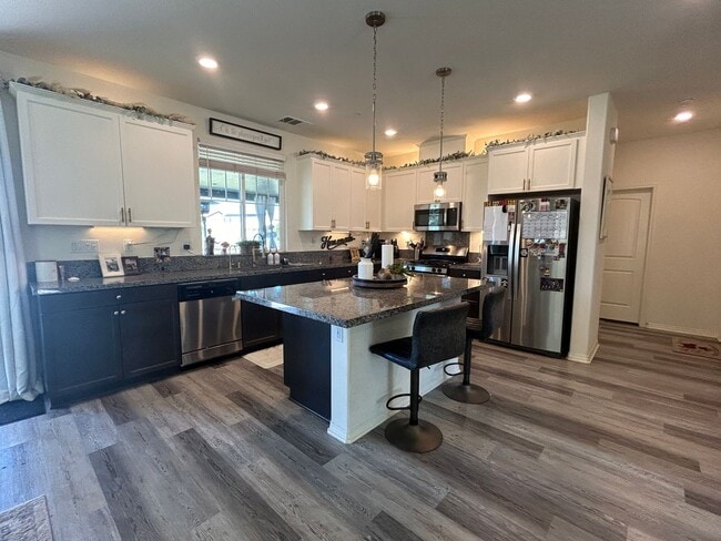 Photo - 1155 Coriander St