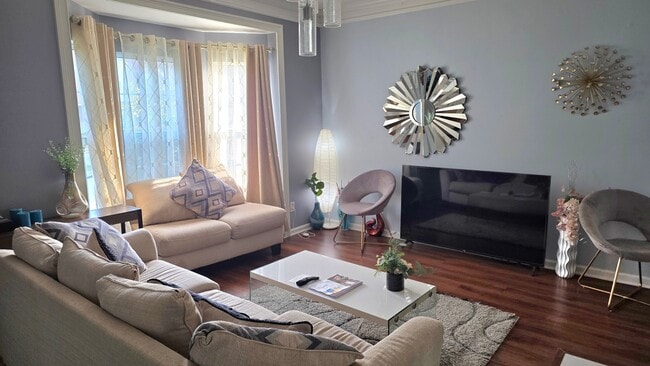 Photo - 4045 Spring Cove Dr