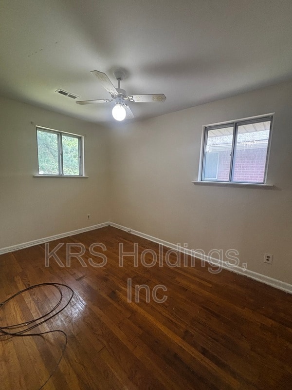 Photo - 430 Greenbriar Ave