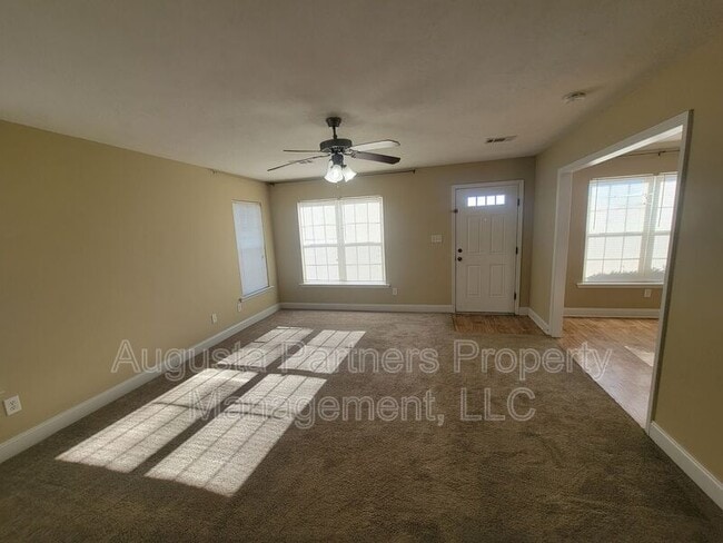 Photo - 2205 Whitney S Ct