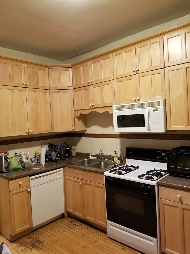 Photo - 638 W Grace St Unit 1E