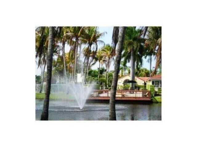 Photo - 631 Lyons Rd Unit 12-101