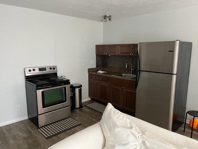 Photo - 5221 NE 18th Ave Unit 7