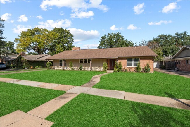 Photo - 3810 Wickersham Ln