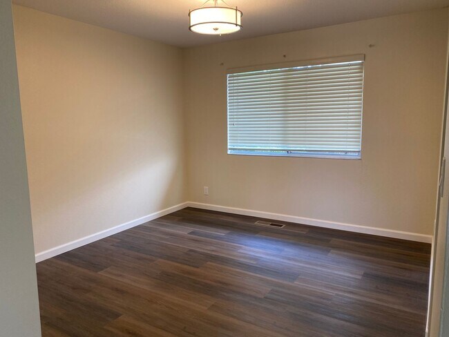 Photo - Hartz Property Management Presents: 2109 D...