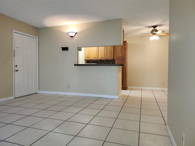 Photo - 545 Trace Cir Unidad 105