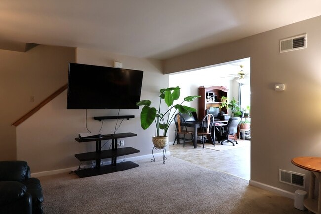 Photo - 132 Lighthouse Dr