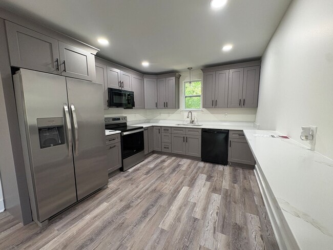 Photo - Beautiful refurbished home!